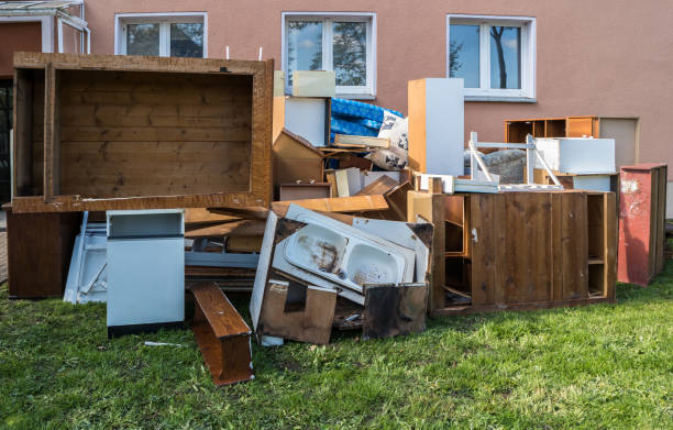 Best Junk Hauling Services  in Bridgeport, NE